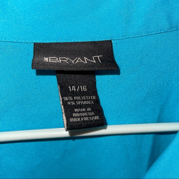 Lane Bryant button down- (16/18) - Picture 2 of 2